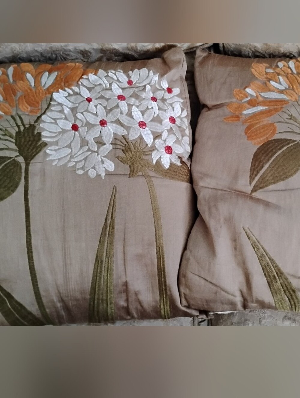 Pillow Bundle-bed And throw